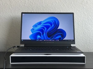 Alienware X15 R2 16.6" (1TB SSD, Intel Core i7-12900H, 3080 ti, 32GB) - Laptop - Picture 1 of 9