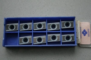 Sumitomo Carbide Inserts - APKT 1604PDTR ( T130A ) 9 Inserts - Bild 1 von 2