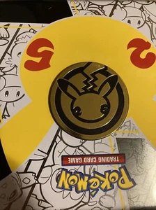 Pokemon Celebrations Münze 25. Jahrestag JUMBO Gold aus Sammlertruhe - Bild 1 von 2
