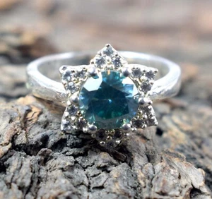 Green Diamond Solitaire 2.38 Ct/7 mm Round Brilliant Cut Certified Women Ring - Picture 1 of 7