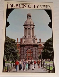 Vintage Postcard Dublin City Trinity College - Picture 1 of 5