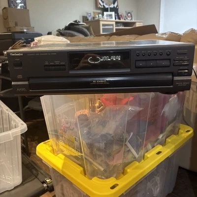 Vtg Technics SL-PD665 MASH 5-Disc CD Changer Player TESTED WORKING Digital Stere - Image 1 of 4