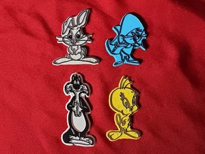 1970s Vintage Rubber Magnet Set Of 4 Looney Tunes Characters - Picture 1 of 6