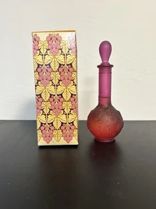 Vintage Avon Grape Bud Vase Skin So Soft Bath Oil Bottle w/ Box - Picture 1 of 5
