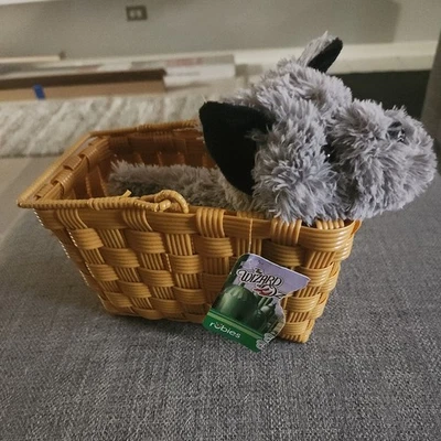 NEW, THE WIZARD OF OZ TOTO IN A BASKET - Image 1 of 4