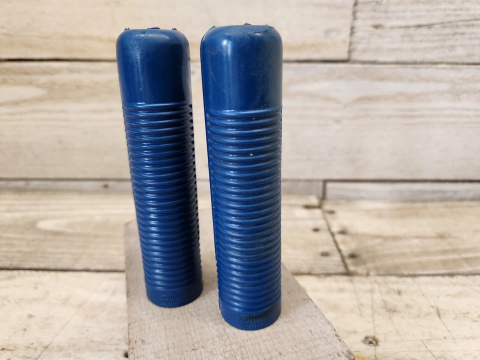 1970s Hunt Wilde Blue Grips Vintage Muscle Bike Cruiser - Image 1 of 4