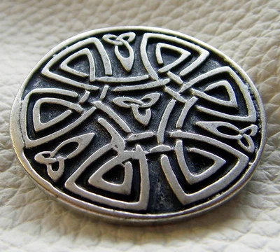 LEDERECKE KONSTANZ Trislele-Scheibe Wikinger-Beschlag Zierniete Vikings Alt-Silber Schmuck-Niete