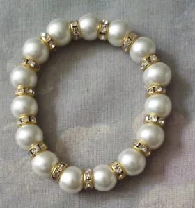 Faux Pearl with Gold Spacer Beads Stretchy Bracelet - Picture 1 of 2