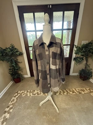 Maurice’s Brown Plaid Flannel Button Front Long Sleeve Size XL. Heavy Pockets - Image 1 of 4