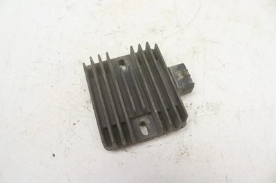 Regulador de voltaje Arctic Cat H1 650 08 08 08 0824-037 52240 Foto 1 de 3