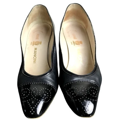 Zapatos de salón Rene Mancini para mujer talla EU40 US9 cuero negro con charol dedos tacones Foto 1 de 4