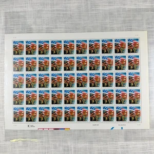 Scott 3153 - 1997 Stars and Stripes Forever Full Sheet of 50 US 32¢ Stamps MHN - Picture 1 of 1