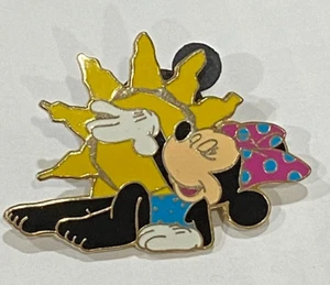 Minnie Maus Sonne Strand Disney Cast Schlüsselband HM Pin Serie 1 Pin Baden Schönheit F - Bild 1 von 2