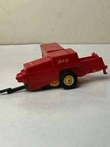 Britains 1/32 Scale New Holland Hay Baler - Picture 1 of 10