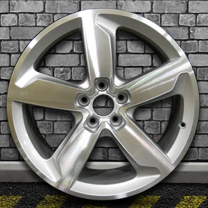 Machined Bright Fine Metallic Silver OEM Wheel for 2009-2015 Audi Q5 - 19x8 - Picture 1 of 3