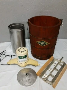 White Mountain 6QT Electric Ice Cream Freezer Maker Model 69206 Vintage - Picture 1 of 24