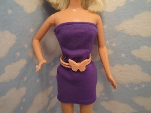 Barbie Puppenzubehör - Schmetterlingsgürtel - Pfirsich - Gummiartig - Super! - Bild 1 von 3