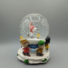 Hallmark Peanuts Musical Water Globe With Wind up Motion Christmas