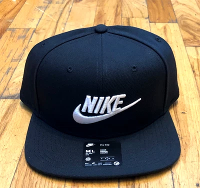 *NEW* Unisex Nike DriFit Pro Adjustable Structured Futura Cap Black (FB5380 010) - Image 1 of 4
