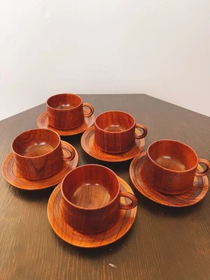 Taza y platillo artesanal tradicional vintage de madera maciza de laca Yamanaka Foto 1 de 4