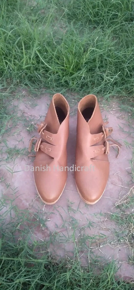 Medieval Era Leather  two button boots with lace pair new unique footwar for Uni - Image 1 of 4