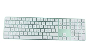 Apple Magic Keyboard A2520 Touch ID Numeric Keypad USB-c Cable Green German - Picture 1 of 2