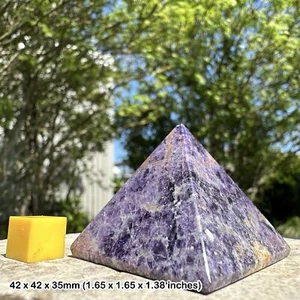 Fluorite Pyramid - genuine spiritual healing crystal mineral stone, certificated - Picture 1 of 2