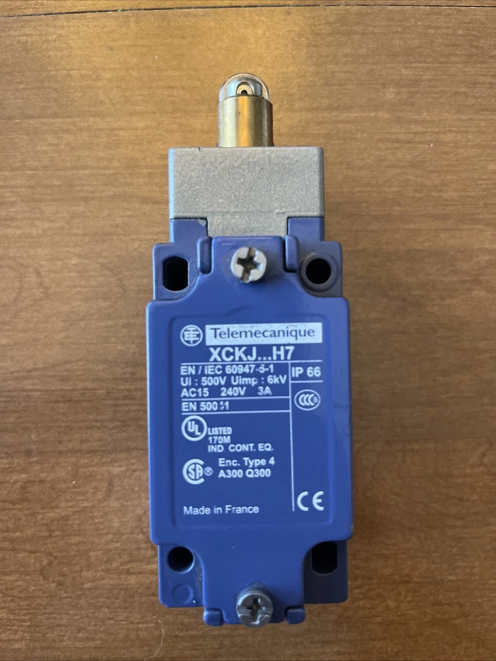 Telemecanique Xck-j H7 Limit Switch 3a 240
