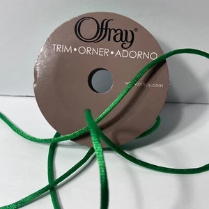Grün Rattenschwanz Kordel Borte Band 12 Rollen Offray Handwerk Sammelalbum Geschenkverpackung 1/8 Zoll - Bild 1 von 17