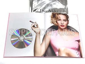JENNIFER LAWRENCE DIOR SÜCHTIGER LIPPENSTIFT PRESSEKIT PROMO VIP HARTCOVER BUCH + CD - Bild 1 von 8