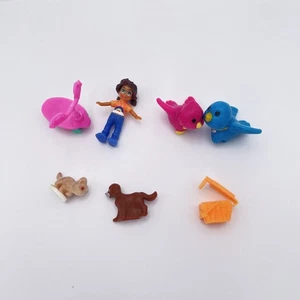 Lote de accesorios de animales figura de bolsillo de polietileno vintage aves gato perro pecho monopatín - Imagen 1 de 12