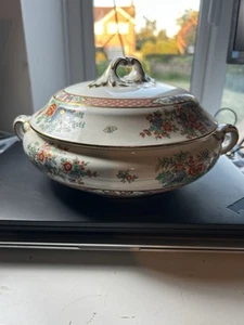 Antique Booths Silicon Bone China Lidded Tureen Serving Dish ~ Floral Pattern - Picture 1 of 11