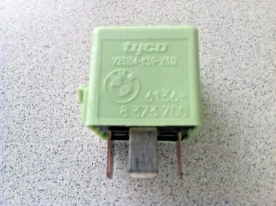 2004-2008 BMW 750i 750Li E65 E66 ~ MAKE CONTACT RELAY ~ GREEN ~ OEM PART - Image 1 of 3