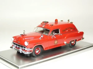Kess KE43027021 1/43 1954 Chevrolet National Fire Ambulance Resin Model Car - Picture 1 of 3