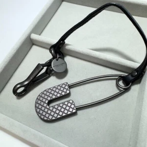 Authentic BOTTEGA VENETA Charm Safety Pin Key Holder Used Japan 1127 60 - Bild 1 von 9