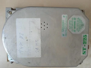 Vintage MFM HDD harddrive Seagate ST-225 - 20MB - Not working - Bild 1 von 10