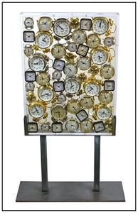 ARMAN Pierre Fernandez SCULPTURE Accumulation De Reveils Clocks Resin Signed Art - Picture 1 of 4