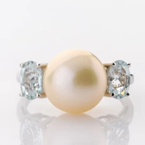 Ring aus 585er Weißgold mit Perle und Aquamarinen - Bild 1 von 6