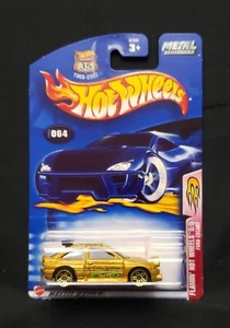 Hot Wheels Flamin' Ford Escort #064 ** VINTAGE 2002 ** GOLD PR5 WHEELS ** - Picture 1 of 9