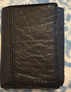 Vtg Fossil Black Genuine Leather Men's Trifold Wallet And Vtg Key Wallet - Picture 1 of 8