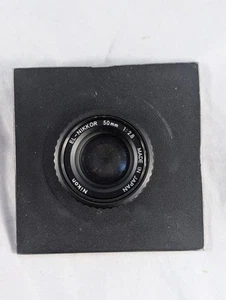 Nikon El-Nikkor 50 mm f/2.8 N obiettivo ingranditore con scheda obiettivo e anello di montaggio - Foto 1 di 15