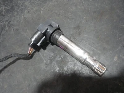 Bobina de encendido VOLKSWAGEN Golf Touran 2016 DBA-1TCTH [usada] [PA113221798] Foto 1 de 4