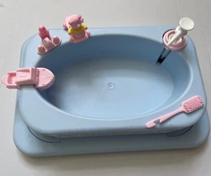 Barbie Heart Family Bath Tub Badewanne - Picture 1 of 7