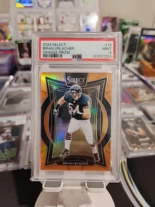 Brian Urlacher 2024 Panini Select Orange Prizm Concourse /49 PSA 9 POP 1 BEARS - Picture 1 of 2