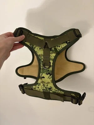 Arnês tático para cães – Colete ajustável sem puxar com alça – Verde camuflado G - Imagem 1 de 2