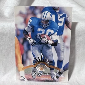 1997 Leaf #3 Barry Sanders Vintage NFL Detroit Lions Card - Picture 1 of 2