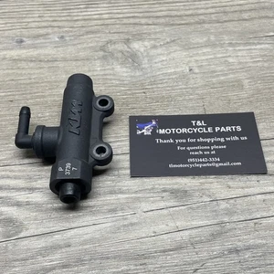 2020 KTM 790 890 DUKE REAR BRAKE MASTER HYDRAULIC CYLINDER - Picture 1 of 5