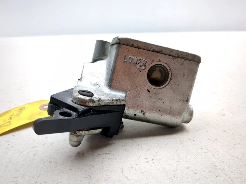 91-93 Suzuki GSX1100G GSX 1100 Right Front Brake Master Cylinder - Image 1 of 4