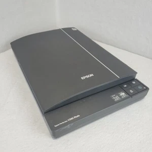 Epson Perfection V370 Photo Slide Film Scanner Tested NO POWER SUPPLY OR TRAYS - Picture 1 of 7