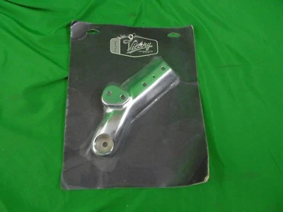 Montaje de escape cromado Victory para motocicleta 2875378 Hammer Kingpin Vegas Judge Foto 1 de 4